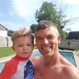 Meet your Posher, Aaron